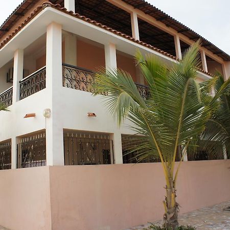 Villa Rosa Дакар Екстериор снимка