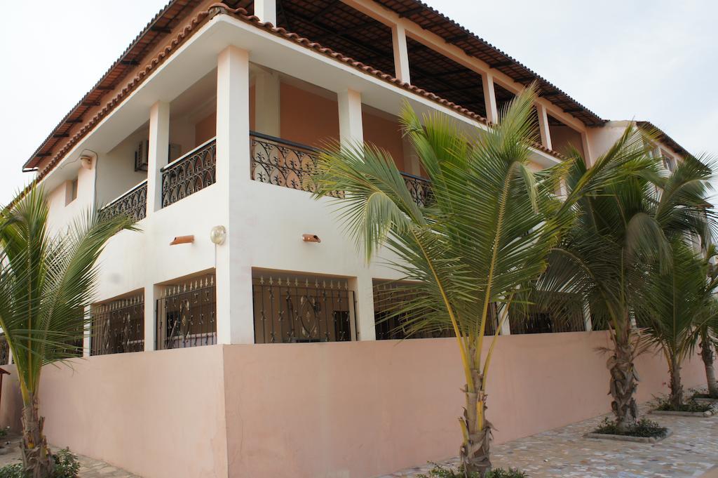 Villa Rosa Дакар Екстериор снимка